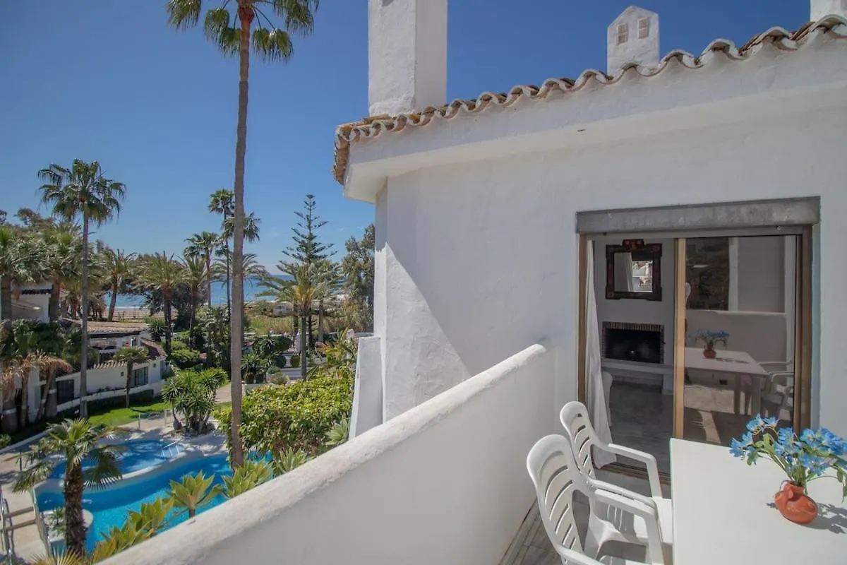 C63 - Sea View Peaceful Marbella Beach Apartment